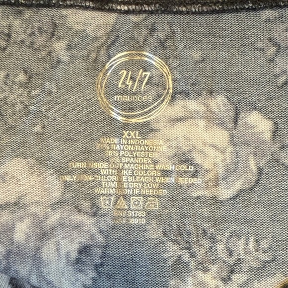 Maurices 24/7 Women's XXL Floral Gray Long Sleeve Top Cozy Comfort Plus Size - Picture 5 of 7